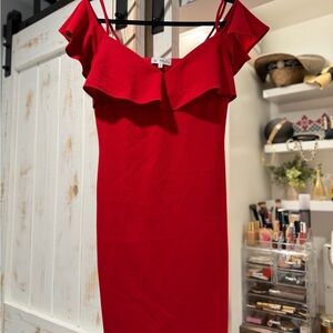 Chic Strapless Red Dress